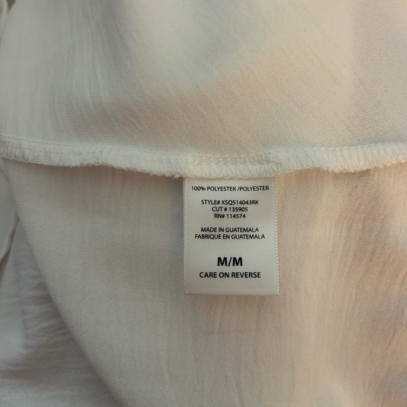 Pleione twist front Ruffle Sleeve Tops NWOT - Picture 7 of 7